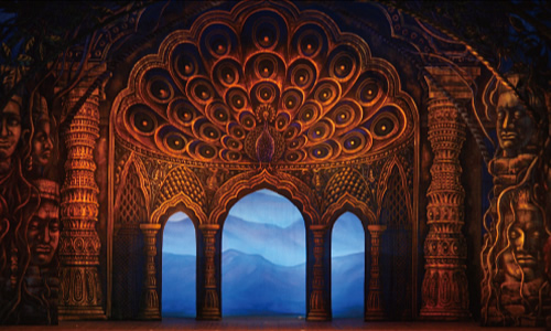 Scene 2 Raja's Palace / Gamzatti's Room
